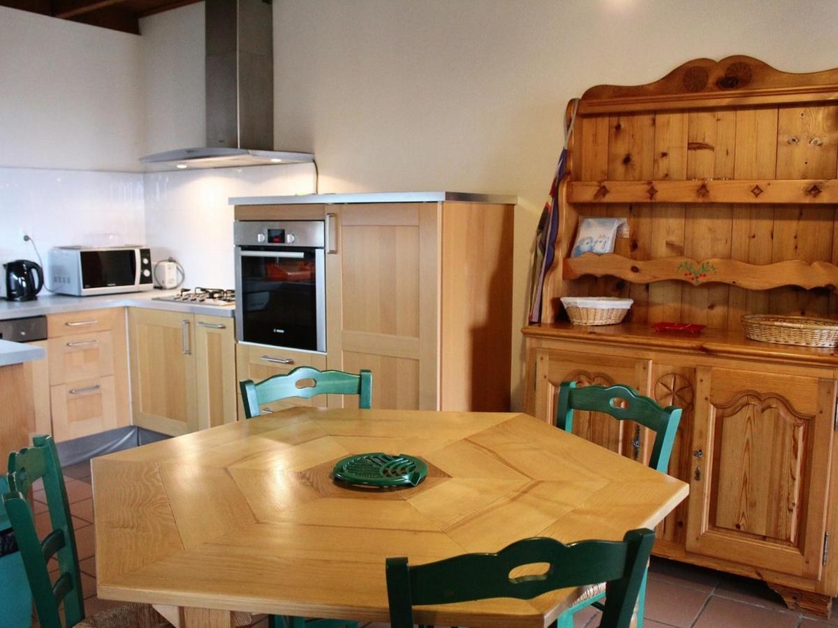 Gite Familial En Pleine Nature Avec Cour Privee, Wi-Fi Et Proche Randonnees A Le Mas-De-Tence - Fr-1-582-132 Luaran gambar