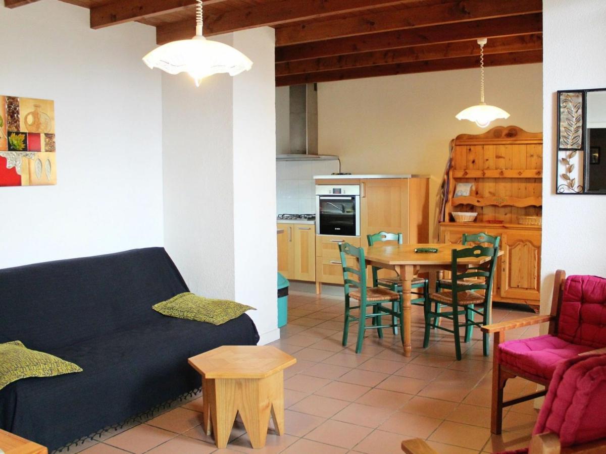 Gite Familial En Pleine Nature Avec Cour Privee, Wi-Fi Et Proche Randonnees A Le Mas-De-Tence - Fr-1-582-132 Luaran gambar